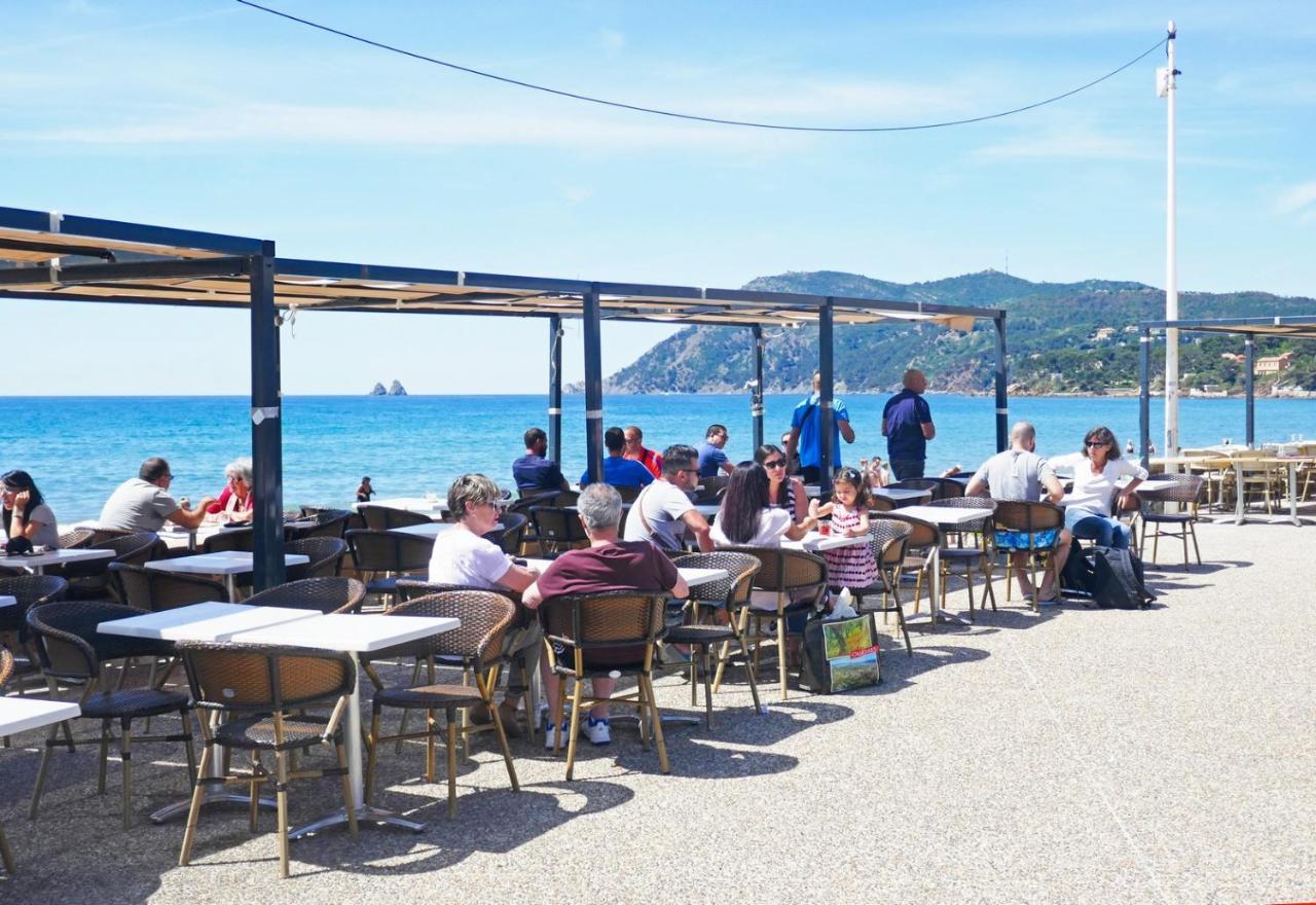 Apartment With Sea View La Seyne-sur-Mer Esterno foto